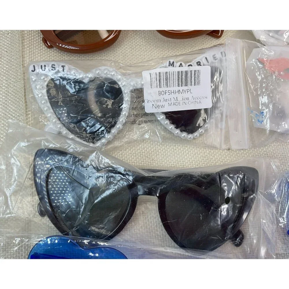 🕶️ Lot of 12 Sunglasses – Mixed Styles & Colors – New – Bulk Wholesale Resale